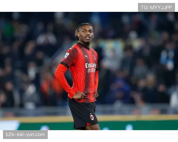 AC米兰与队内速度型边锋莱奥就续约达成原则性一致 AC米兰与队内速度型边锋莱奥就续约达成原则性一致